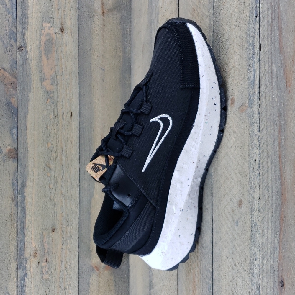 Nike Women's Crater Remixa Training Athletic Shoes